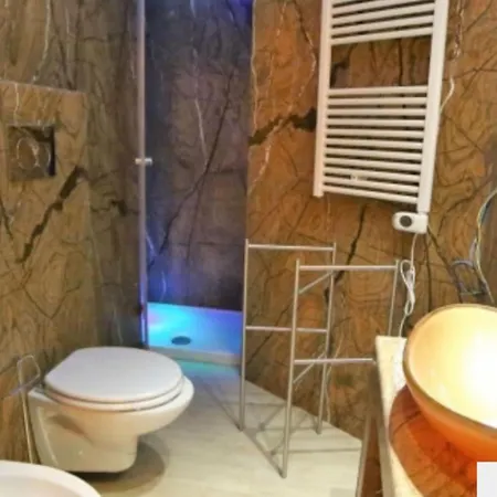 לינה וארוחת בוקר Wellhomeluxury *